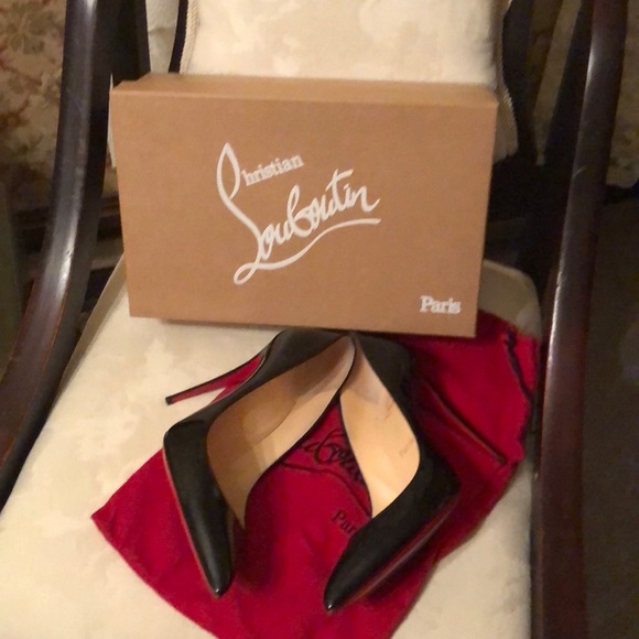 Christian Louboutin black patent heals - Picture 5 of 7